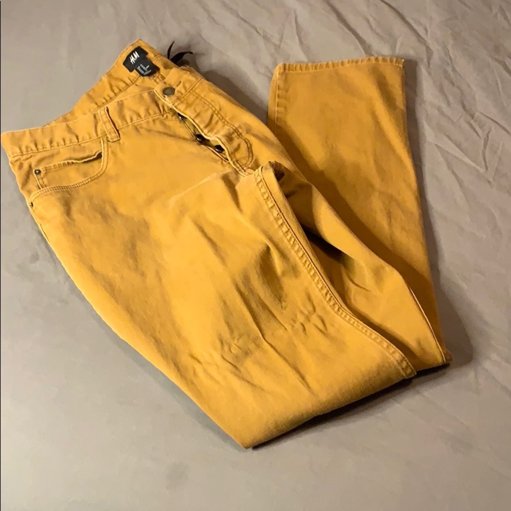 Chinos